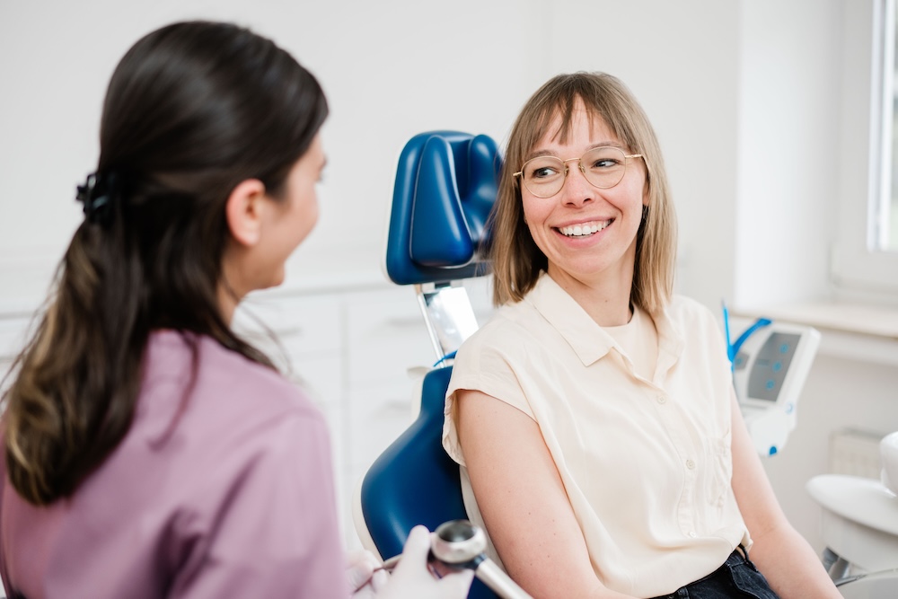 zahnarzt-koeln-lindenthal-pennig-invisalign zahnarzt-koeln-lindenthal-pennig-invisalign
